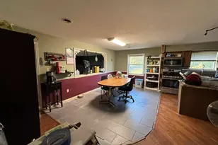 3152 Hotze Rd Rd, Salem, IL 62881 - Photo 5