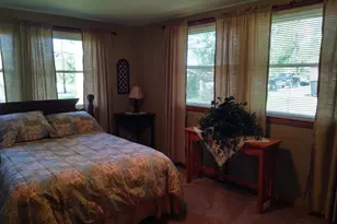 901 Locust St, Vienna, IL 62995 - Photo 23