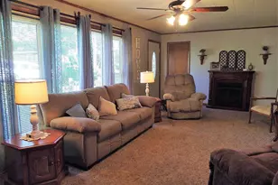 901 Locust St, Vienna, IL 62995 - Photo 19