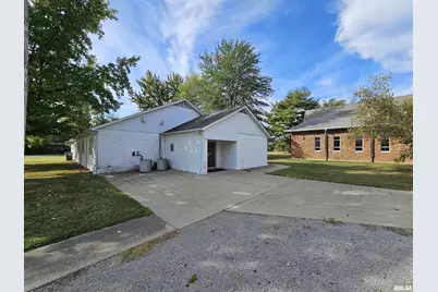 705 W Main Street, Dahlgren, IL 62828 - Photo 27