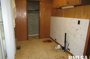 430 W Church St, Harrisburg, IL 62946 - Photo 13