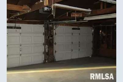 430 W Church Street, Harrisburg, IL 62946 - Photo 17