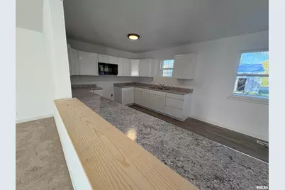 3305 Selmaville Road, Salem, IL 62881 - Photo 15