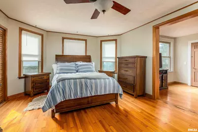 306 S Madison Street, Marion, IL 62959 - Photo 15