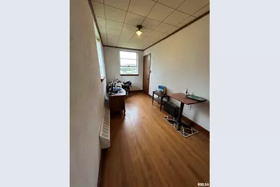 120 W Poplar Street, Noble, IL 62868 - Photo 37