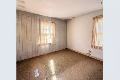 1111 Roosevelt Street, Harrisburg, IL 62946 - Photo 5