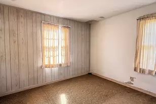 1111 Roosevelt St, Harrisburg, IL 62946 - Photo 5