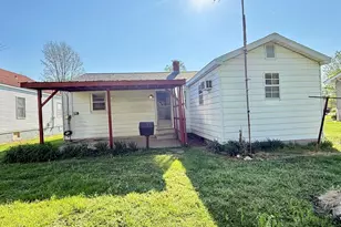 1111 Roosevelt St, Harrisburg, IL 62946 - Photo 13