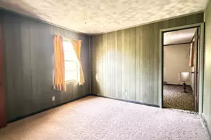 1111 Roosevelt St, Harrisburg, IL 62946 - Photo 7