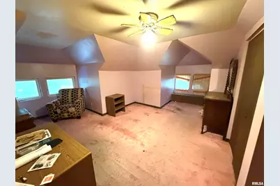 523 W 4th Street, Centralia, IL 62801 - Photo 5