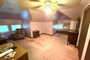 523 W 4th St, Centralia, IL 62801 - Photo 5