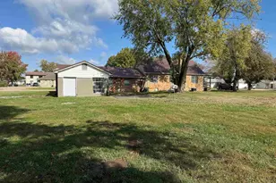 1103 W Blvd St St, Marion, IL 62959 - Photo 27