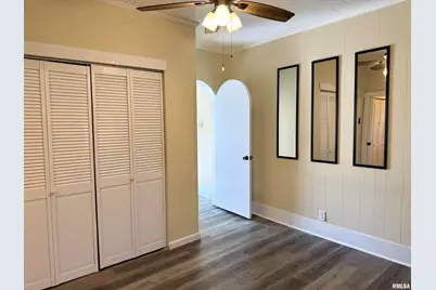 1103 W Boulevard St Street #A & B, Marion, IL 62959 - Photo 11