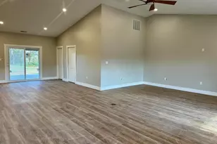 12570 Hudgens Rd, Marion, IL 62959 - Photo 5