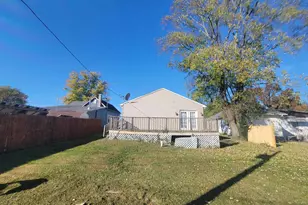 208 N Washington St, Hurst, IL 62949 - Photo 17