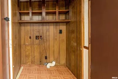 208 W Pennsylvania Avenue, Pittsburg, IL 62974 - Photo 13