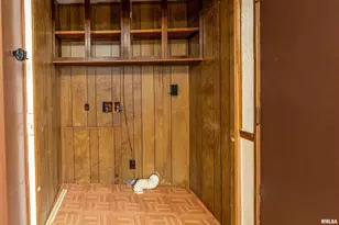 208 W Pennsylvania Ave, Pittsburg, IL 62974 - Photo 13