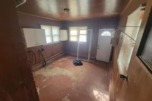 306 Vogel St, Lowell, IL 62927 - Photo 11