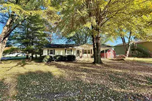 109 E Galaxy Dr, Chicago, IL 62898 - Photo 29