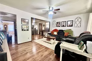 109 E Galaxy Dr, Chicago, IL 62898 - Photo 7