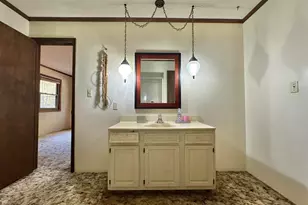 718 Karbers Ridge Rd, Elizabethtown, IL 62931 - Photo 33