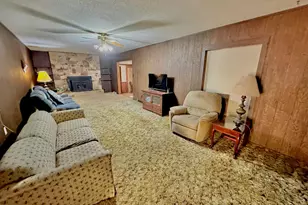 718 Karbers Ridge Rd, Elizabethtown, IL 62931 - Photo 13