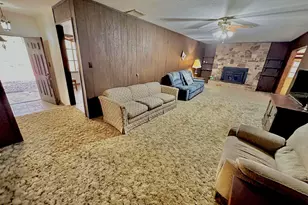 718 Karbers Ridge Rd, Elizabethtown, IL 62931 - Photo 17