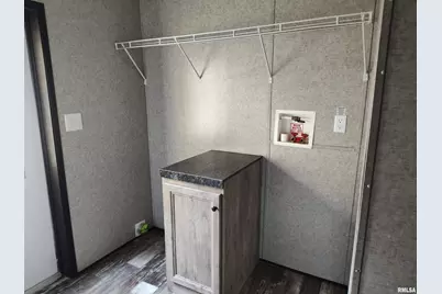 1207 SW 6th Street, Fairfield, IL 62837 - Photo 17