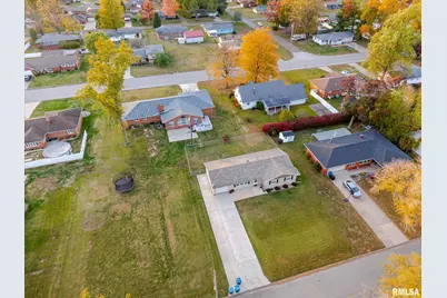 628 Sara Drive, Centralia, IL 62801 - Photo 29