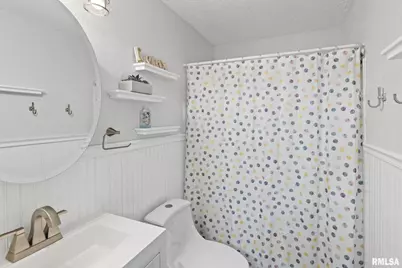 628 Sara Drive, Centralia, IL 62801 - Photo 13