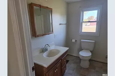 208 W Cherry Street, Springerton, IL 62887 - Photo 11