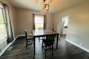 1300 Lincoln St, Eldorado, IL 62930 - Photo 17