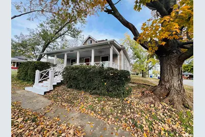 1300 Lincoln Street, Eldorado, IL 62930 - Photo 3