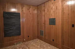 4760 Raleigh Rd, Eldorado, IL 62930 - Photo 15