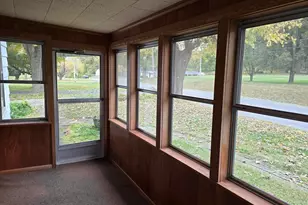 4760 Raleigh Rd, Eldorado, IL 62930 - Photo 9