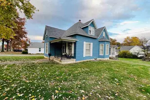 734 S McKinley St, Harrisburg, IL 62946 - Photo 3