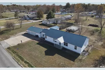 103 E Highline Road, Chicago, IL 62898 - Photo 1