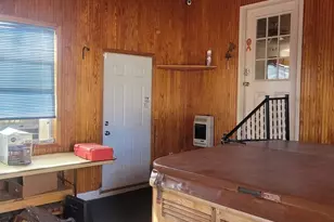 103 E Highline Rd, Chicago, IL 62898 - Photo 7