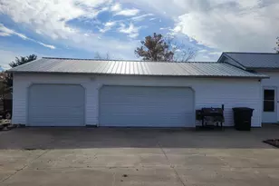 103 E Highline Rd, Chicago, IL 62898 - Photo 5