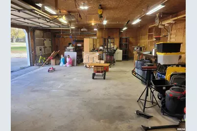 103 E Highline Road, Chicago, IL 62898 - Photo 27