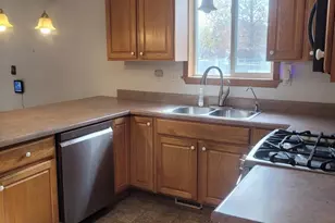 103 E Highline Rd, Chicago, IL 62898 - Photo 11