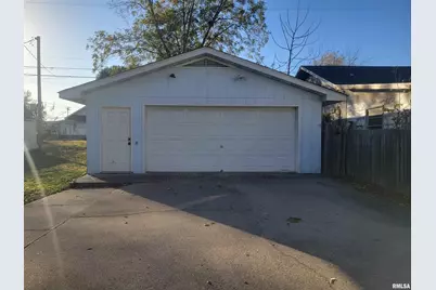 705 S 11th St Street, Herrin, IL 62948 - Photo 3