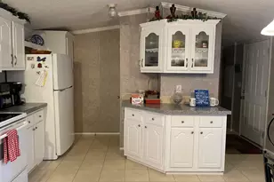 557 Twin Oaks Dr, Cobden, IL 62920 - Photo 13