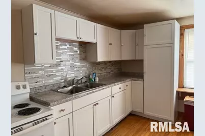 121 N 9th Street, Herrin, IL 62948 - Photo 7