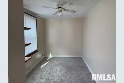 121 N 9th Street, Herrin, IL 62948 - Photo 11