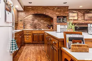 402 Main St, Brighton, IL 62817 - Photo 17