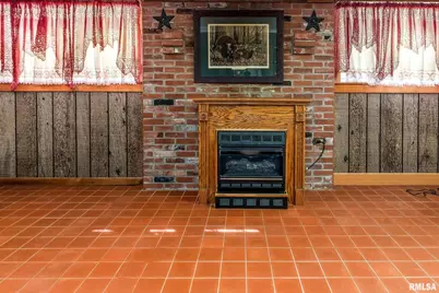 402 Main Street, Brighton, IL 62817 - Photo 37