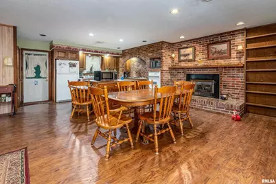 402 Main Street, Brighton, IL 62817 - Photo 13