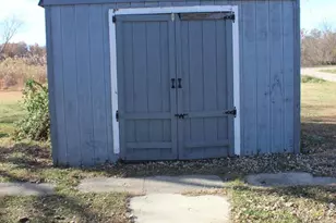 3287 Selmaville Rd Rd, Salem, IL 62881 - Photo 11