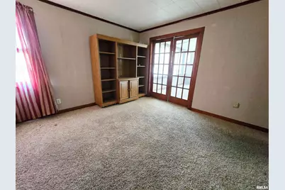 900 S 16th Street, Herrin, IL 62948 - Photo 11